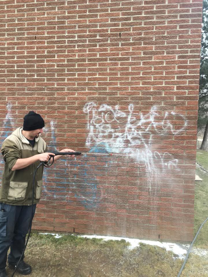 Professional graffiti removal services
